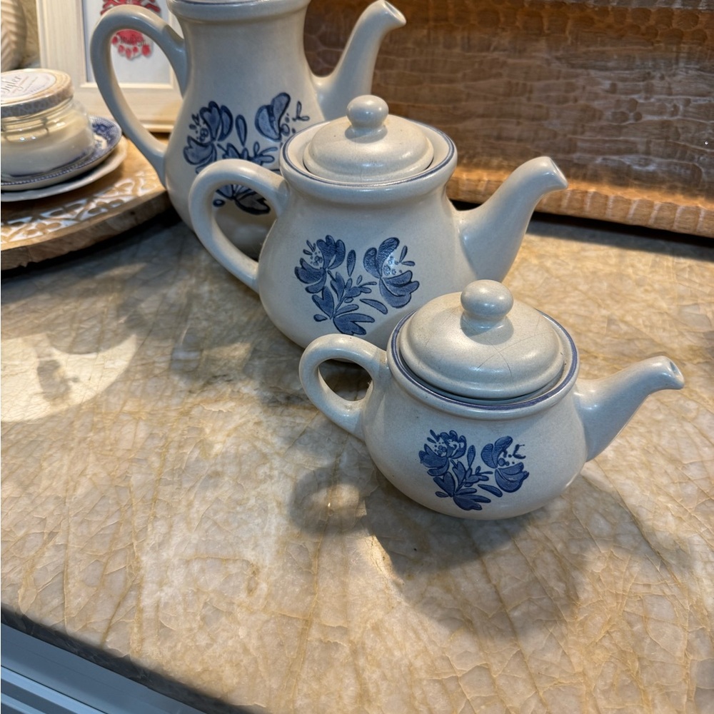 Pfaltzgraff White and Blue Floral Serveware Collection - Picture 7 of 11
